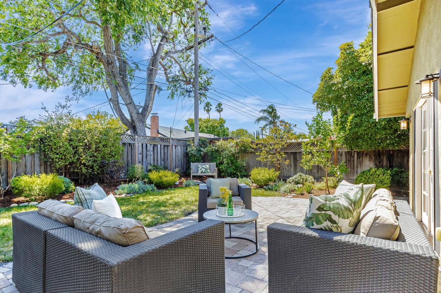 Detail Gallery Image 43 of 50 For 2500 Lost Oaks Dr, San Jose,  CA 95124 - 3 Beds | 2 Baths