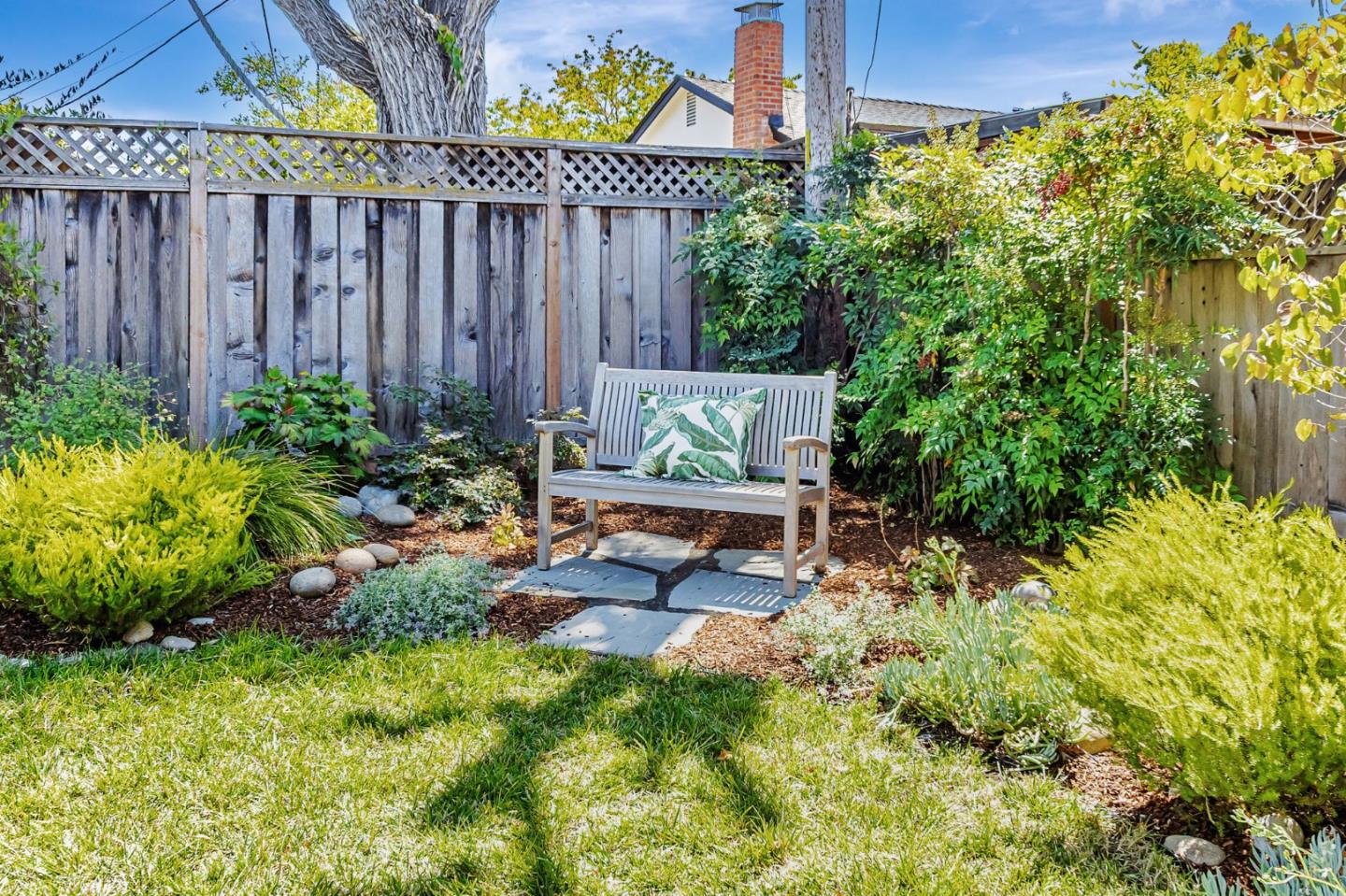 Detail Gallery Image 44 of 50 For 2500 Lost Oaks Dr, San Jose,  CA 95124 - 3 Beds | 2 Baths