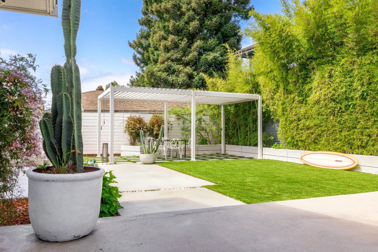 Detail Gallery Image 22 of 44 For 518 King St, Santa Cruz,  CA 95060 - 3 Beds | 2 Baths