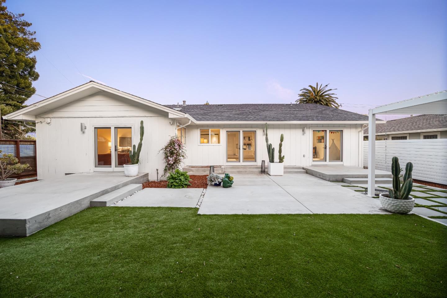 Detail Gallery Image 29 of 44 For 518 King St, Santa Cruz,  CA 95060 - 3 Beds | 2 Baths