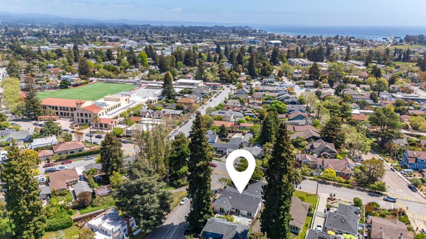 Detail Gallery Image 37 of 44 For 518 King St, Santa Cruz,  CA 95060 - 3 Beds | 2 Baths