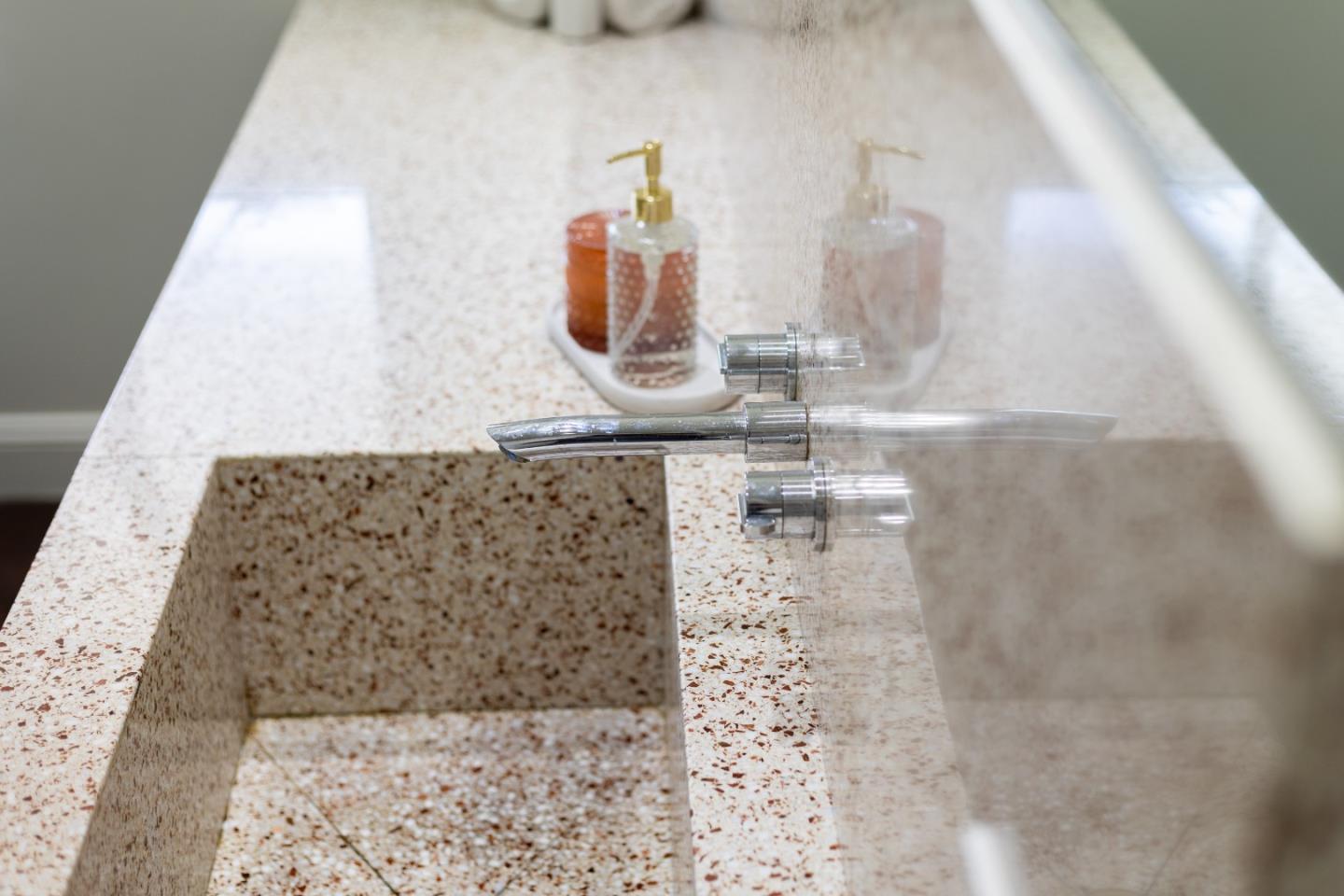 Detail Gallery Image 40 of 44 For 518 King St, Santa Cruz,  CA 95060 - 3 Beds | 2 Baths