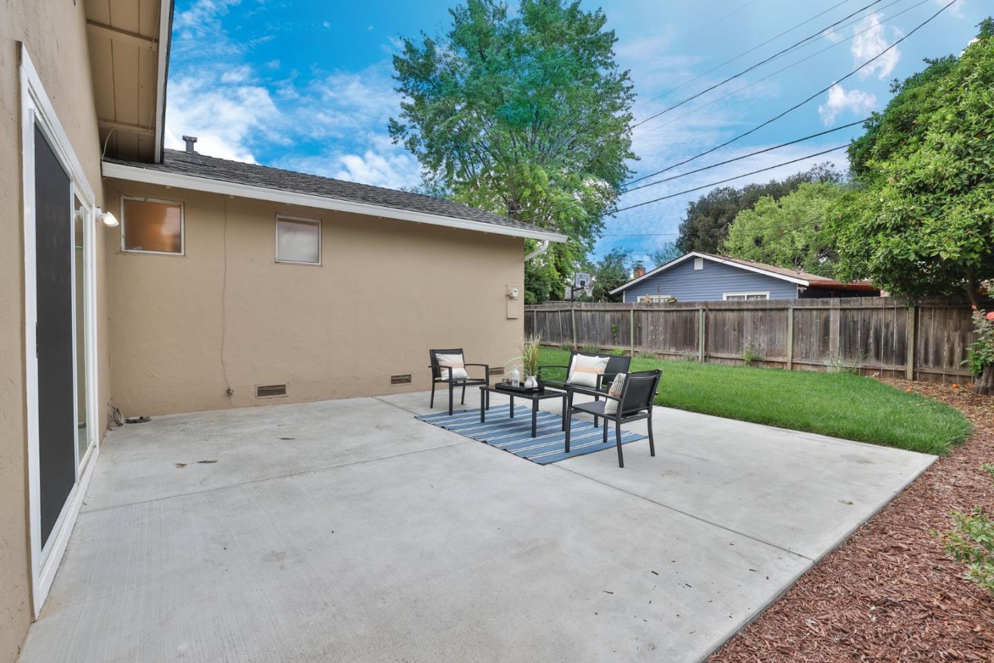 Detail Gallery Image 17 of 21 For 215 Whirlaway Dr, San Jose,  CA 95111 - 3 Beds | 2 Baths