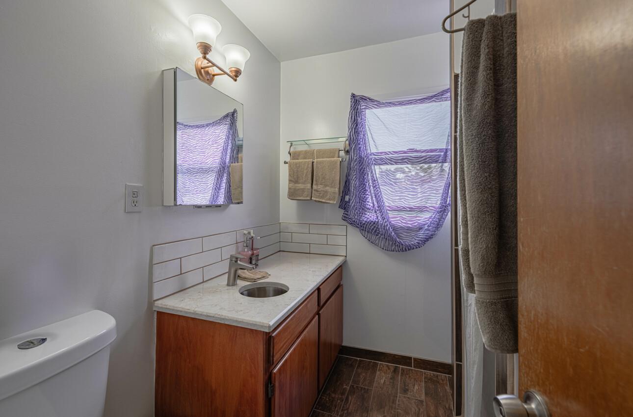 Detail Gallery Image 13 of 18 For 1484 Sonoma Ave, Seaside,  CA 93955 - 6 Beds | 2 Baths