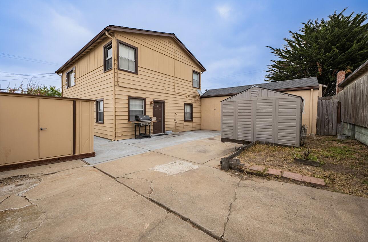 Detail Gallery Image 17 of 18 For 1484 Sonoma Ave, Seaside,  CA 93955 - 6 Beds | 2 Baths