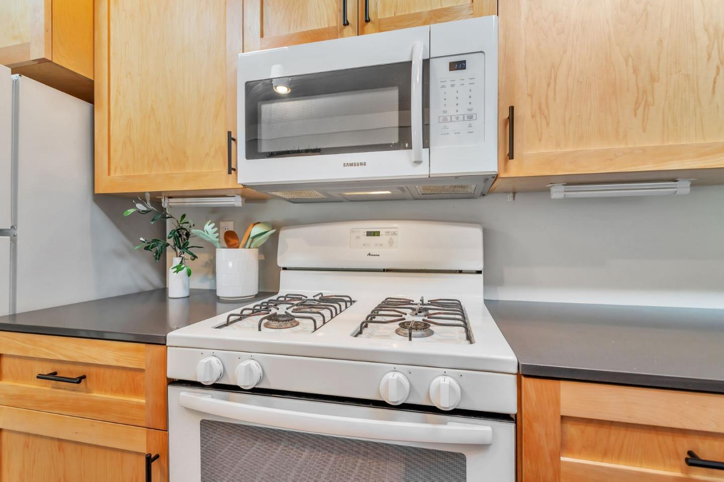 Detail Gallery Image 19 of 48 For 160 Woodland Dr, Ben Lomond,  CA 95005 - 1 Beds | 1 Baths