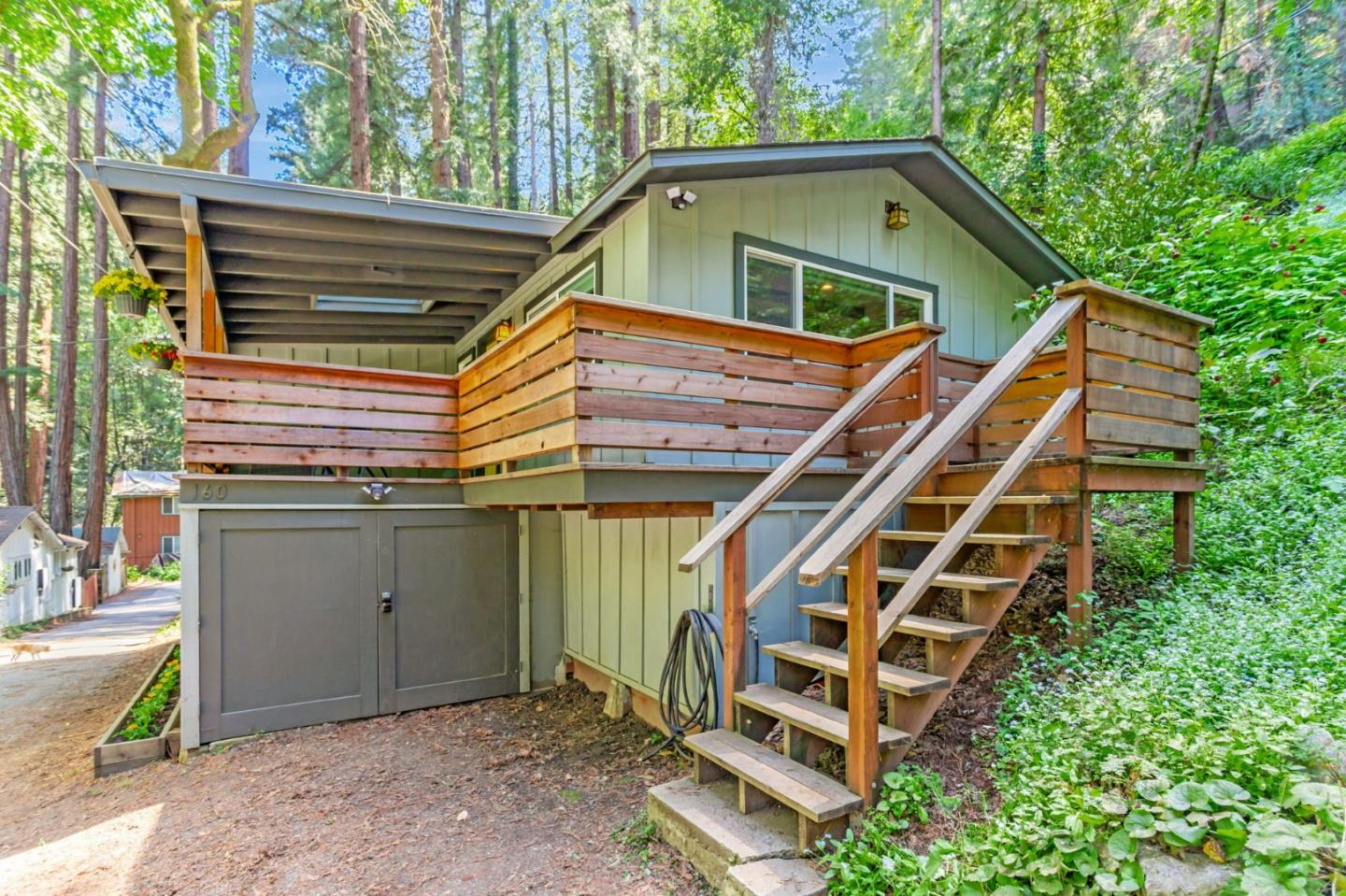 Detail Gallery Image 2 of 48 For 160 Woodland Dr, Ben Lomond,  CA 95005 - 1 Beds | 1 Baths