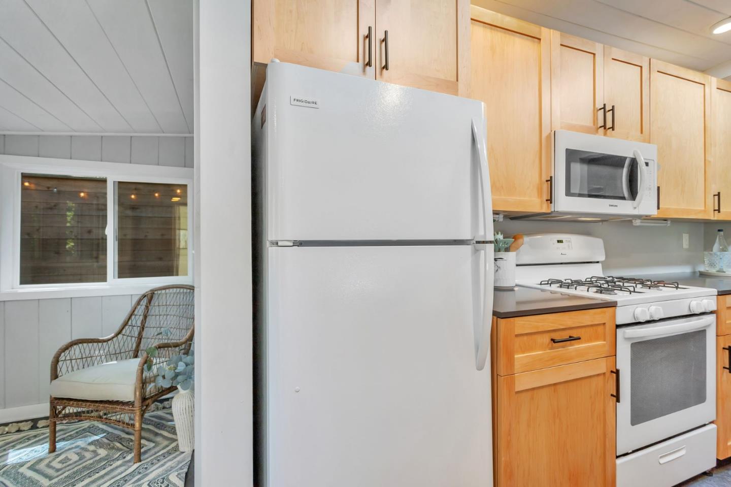 Detail Gallery Image 21 of 48 For 160 Woodland Dr, Ben Lomond,  CA 95005 - 1 Beds | 1 Baths