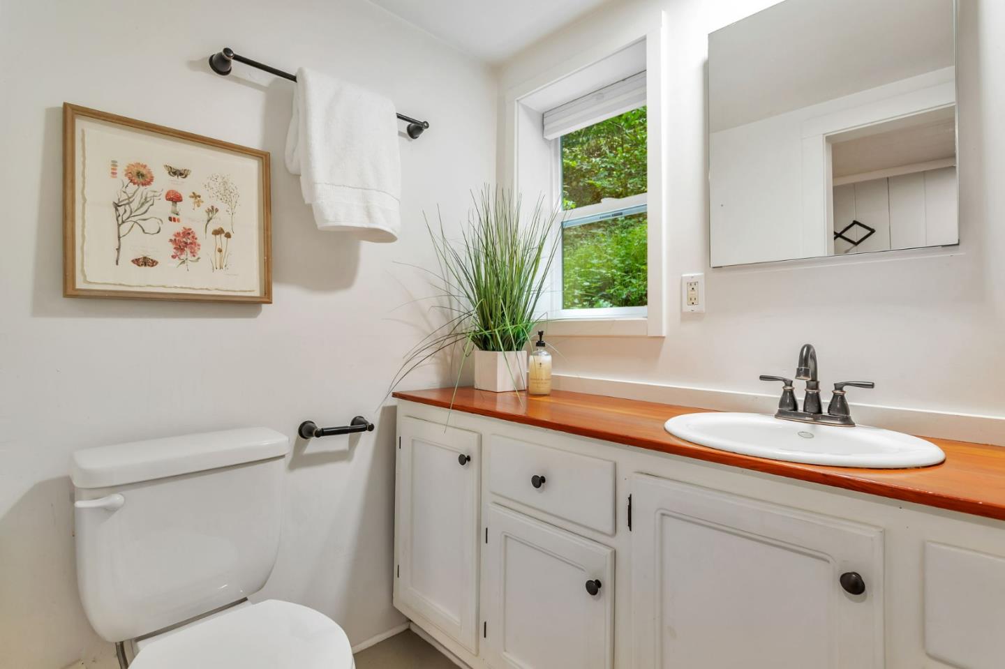 Detail Gallery Image 31 of 48 For 160 Woodland Dr, Ben Lomond,  CA 95005 - 1 Beds | 1 Baths