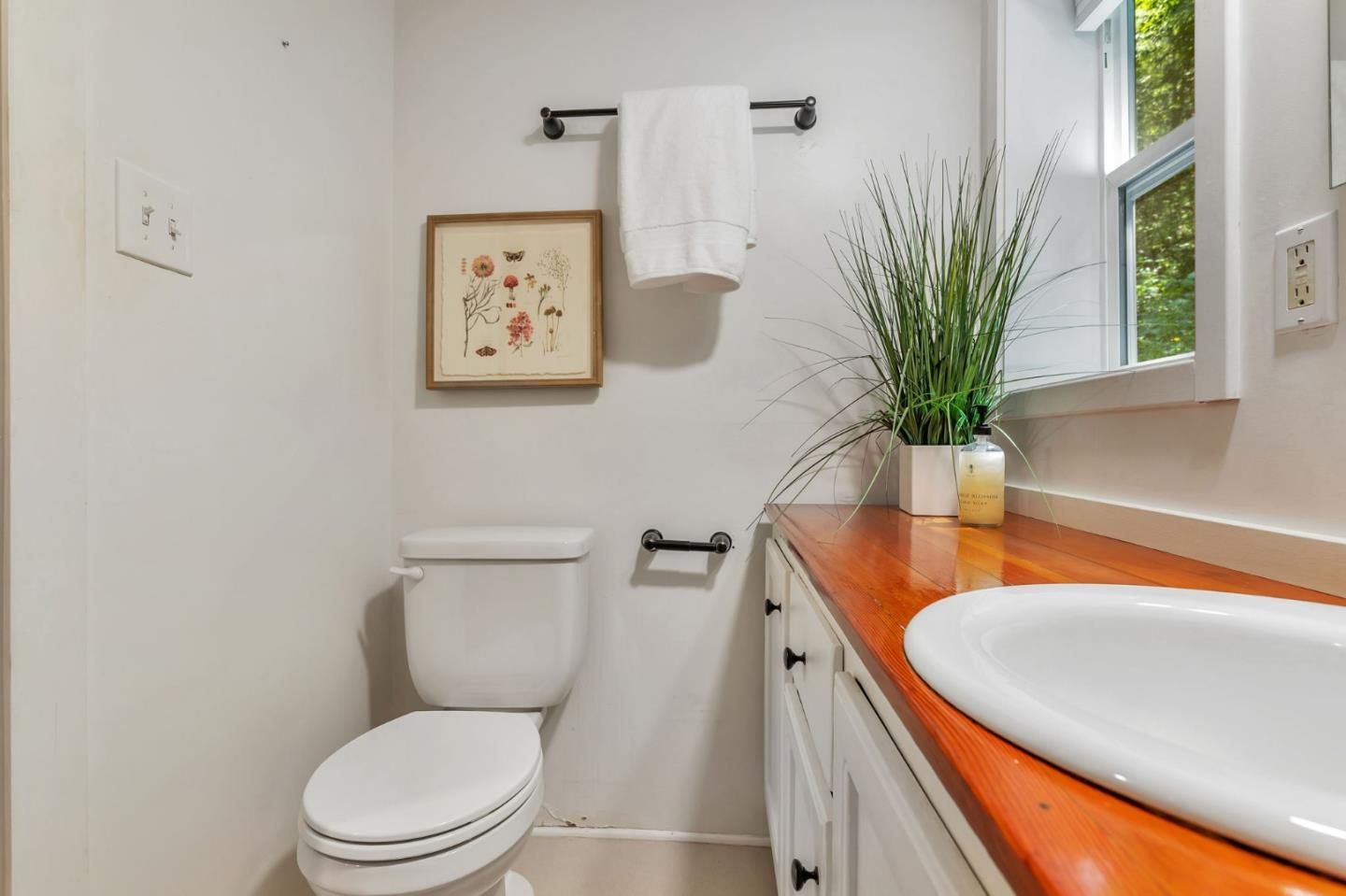 Detail Gallery Image 34 of 48 For 160 Woodland Dr, Ben Lomond,  CA 95005 - 1 Beds | 1 Baths