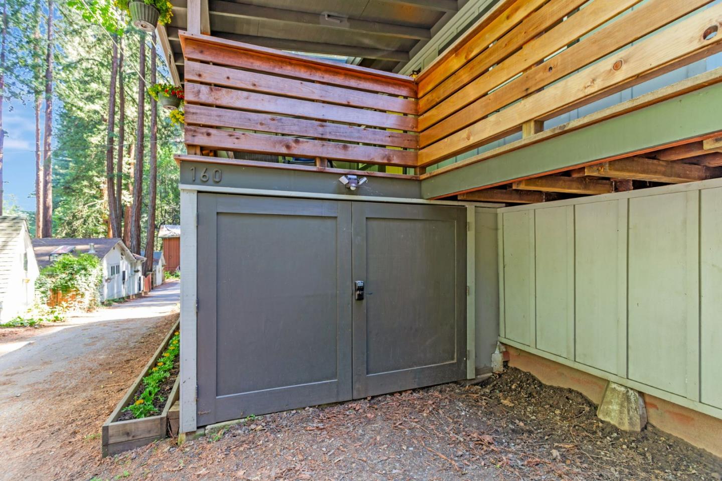 Detail Gallery Image 39 of 48 For 160 Woodland Dr, Ben Lomond,  CA 95005 - 1 Beds | 1 Baths