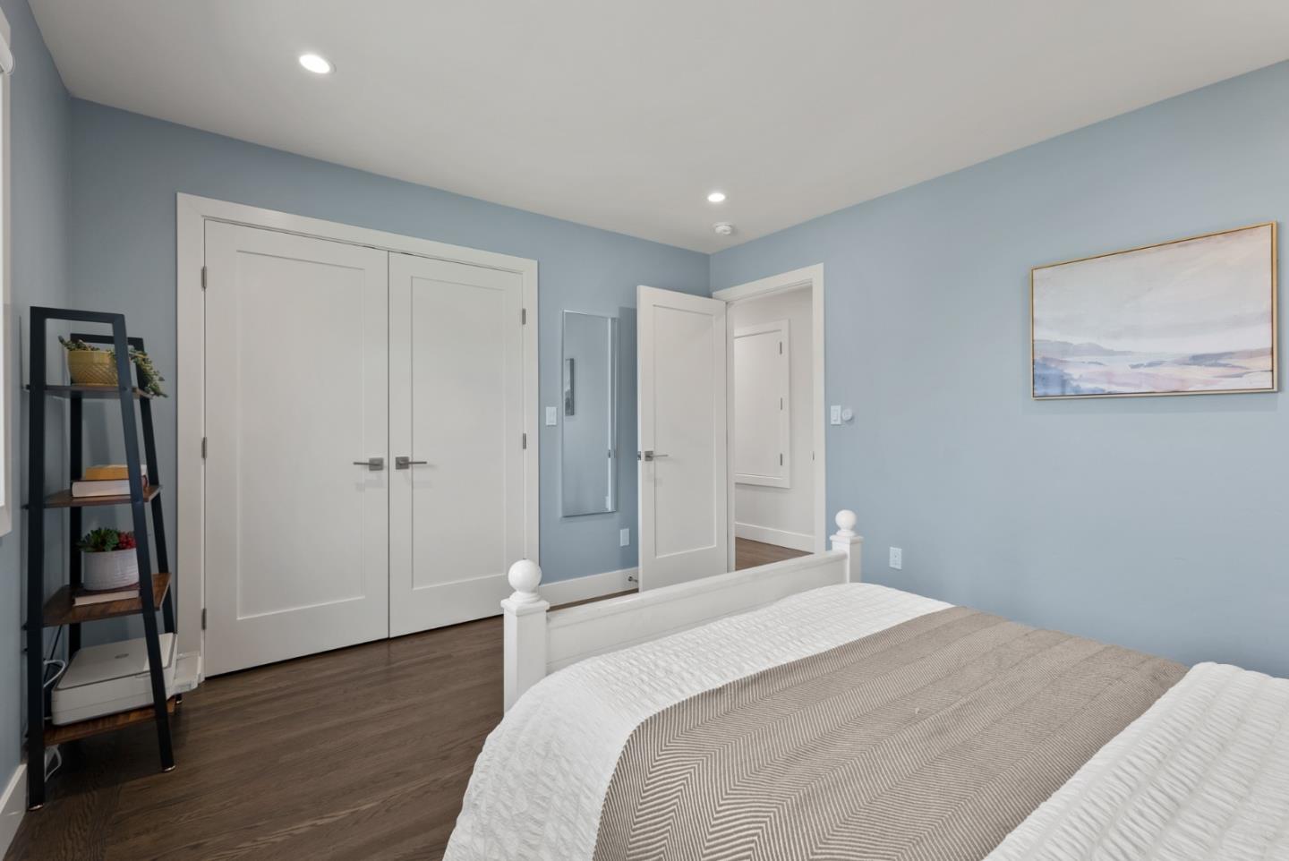 Detail Gallery Image 23 of 70 For 322 Elm St, San Carlos,  CA 94070 - 4 Beds | 3/1 Baths