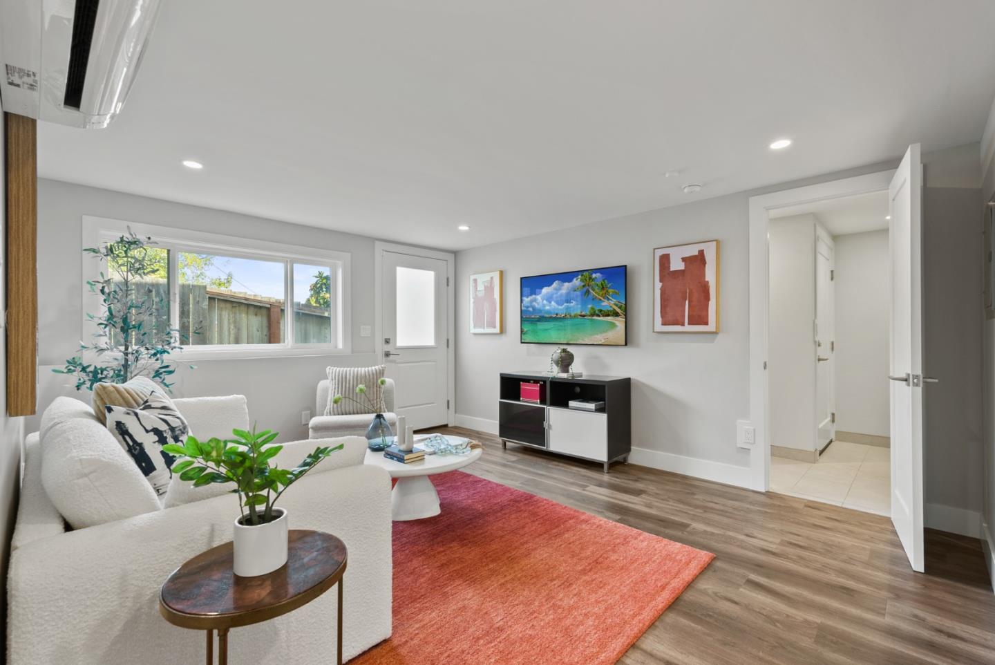 Detail Gallery Image 27 of 70 For 322 Elm St, San Carlos,  CA 94070 - 4 Beds | 3/1 Baths