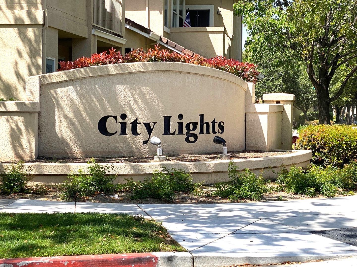 Detail Gallery Image 2 of 59 For 3344 Skyward Pl, San Jose,  CA 95136 - 1 Beds | 1/1 Baths