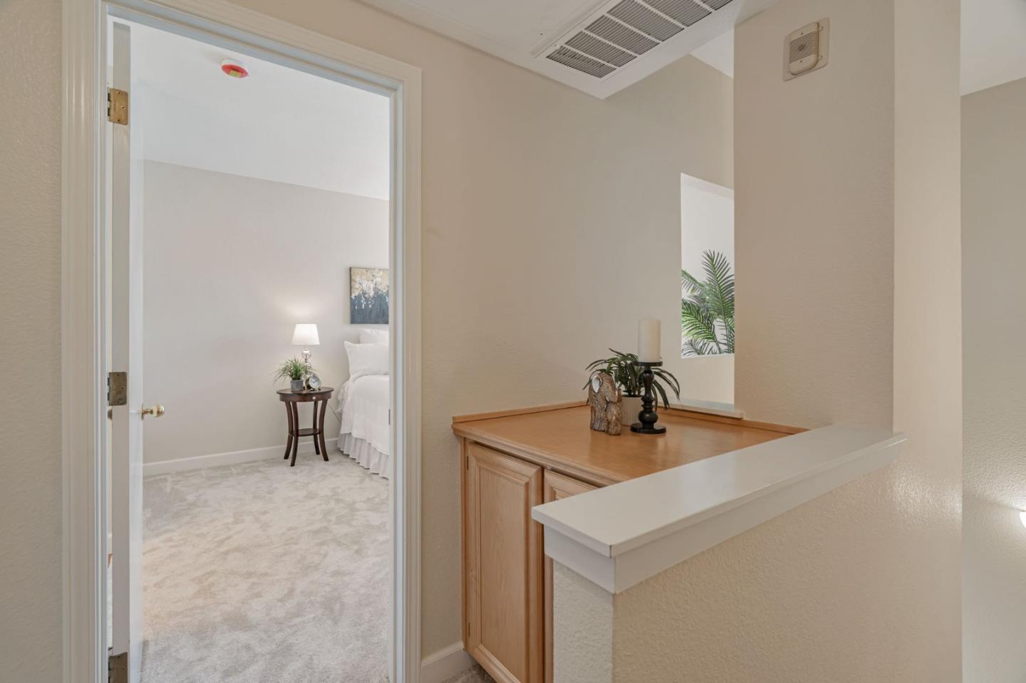 Detail Gallery Image 21 of 59 For 3344 Skyward Pl, San Jose,  CA 95136 - 1 Beds | 1/1 Baths