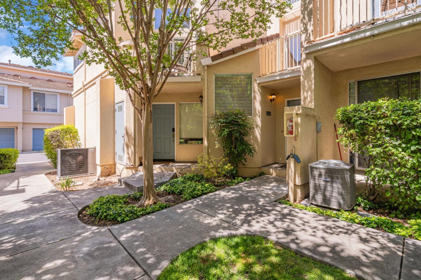 Detail Gallery Image 5 of 59 For 3344 Skyward Pl, San Jose,  CA 95136 - 1 Beds | 1/1 Baths
