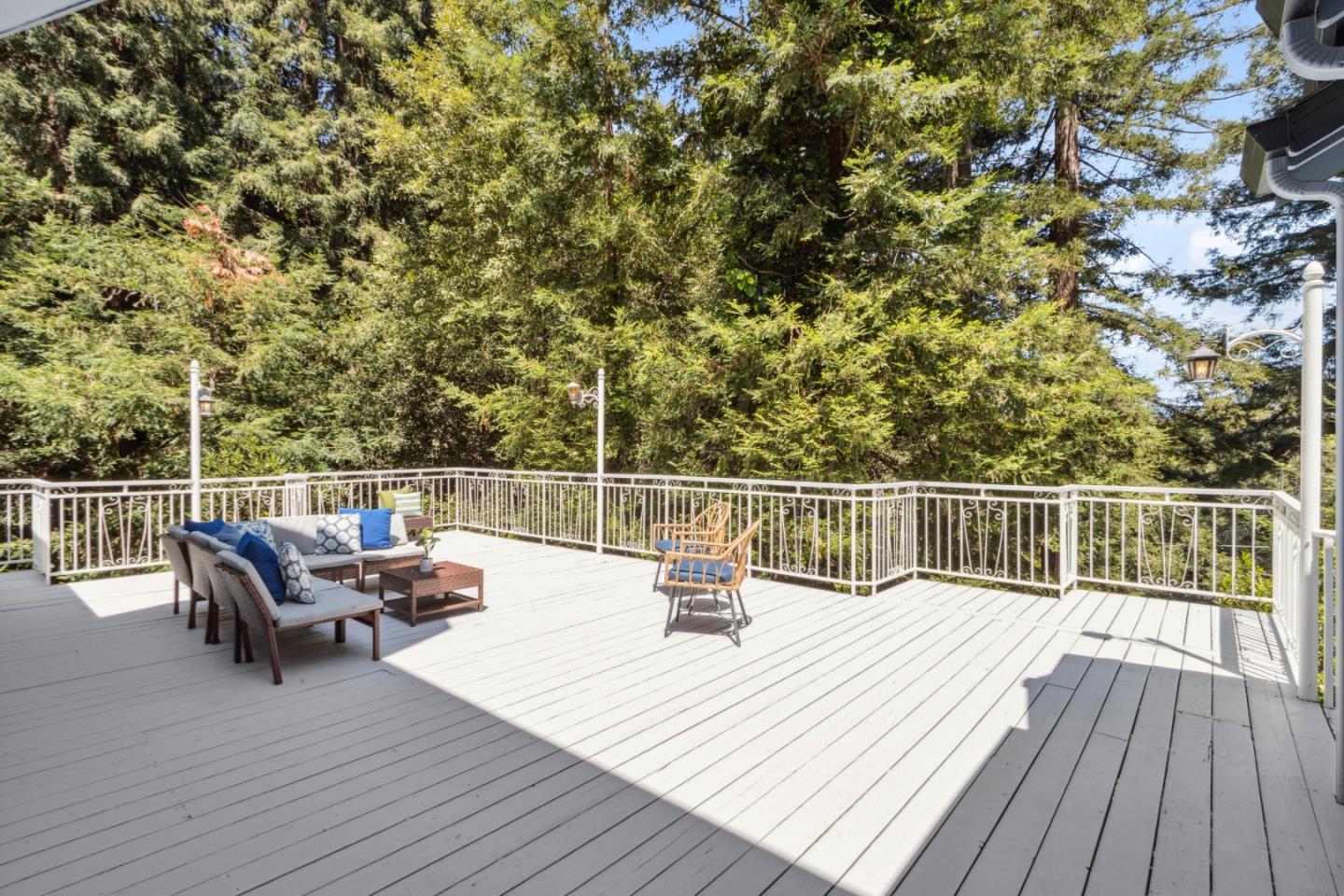 Detail Gallery Image 19 of 36 For 180 Sweet Pea Ln, Ben Lomond,  CA 95005 - 5 Beds | 2 Baths