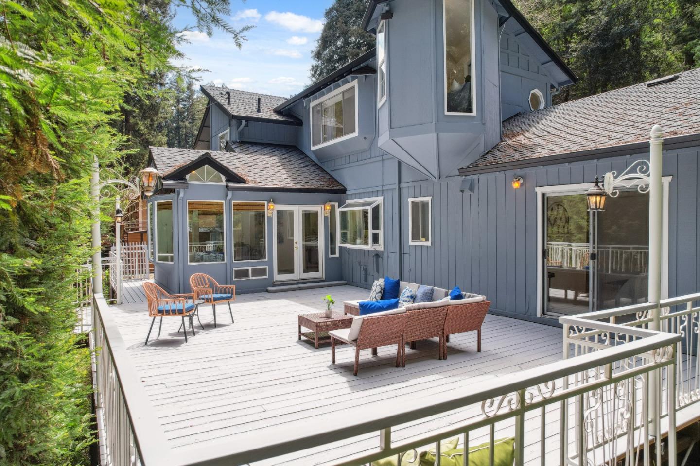 Detail Gallery Image 22 of 36 For 180 Sweet Pea Ln, Ben Lomond,  CA 95005 - 5 Beds | 2 Baths