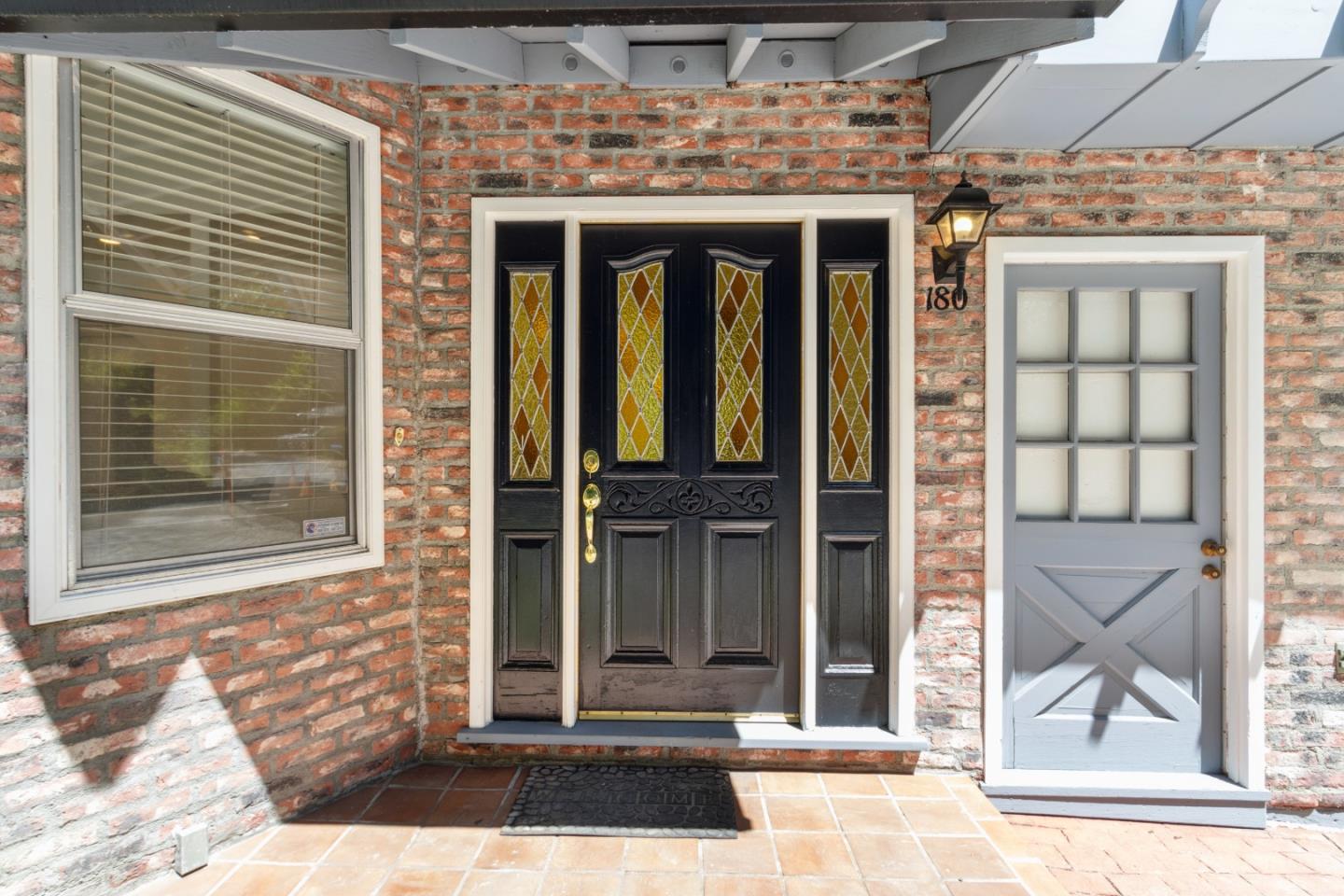 Detail Gallery Image 3 of 36 For 180 Sweet Pea Ln, Ben Lomond,  CA 95005 - 5 Beds | 2 Baths