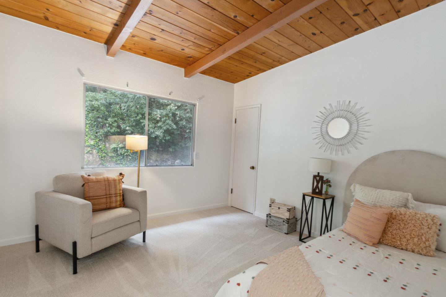 Detail Gallery Image 9 of 36 For 180 Sweet Pea Ln, Ben Lomond,  CA 95005 - 5 Beds | 2 Baths