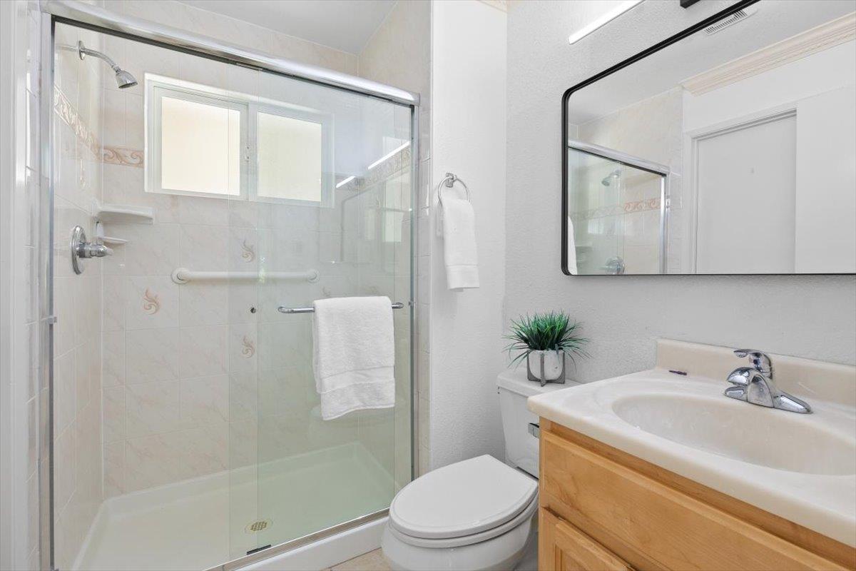 Detail Gallery Image 23 of 60 For 21547 Rosario Ave, Cupertino,  CA 95014 - 4 Beds | 3 Baths