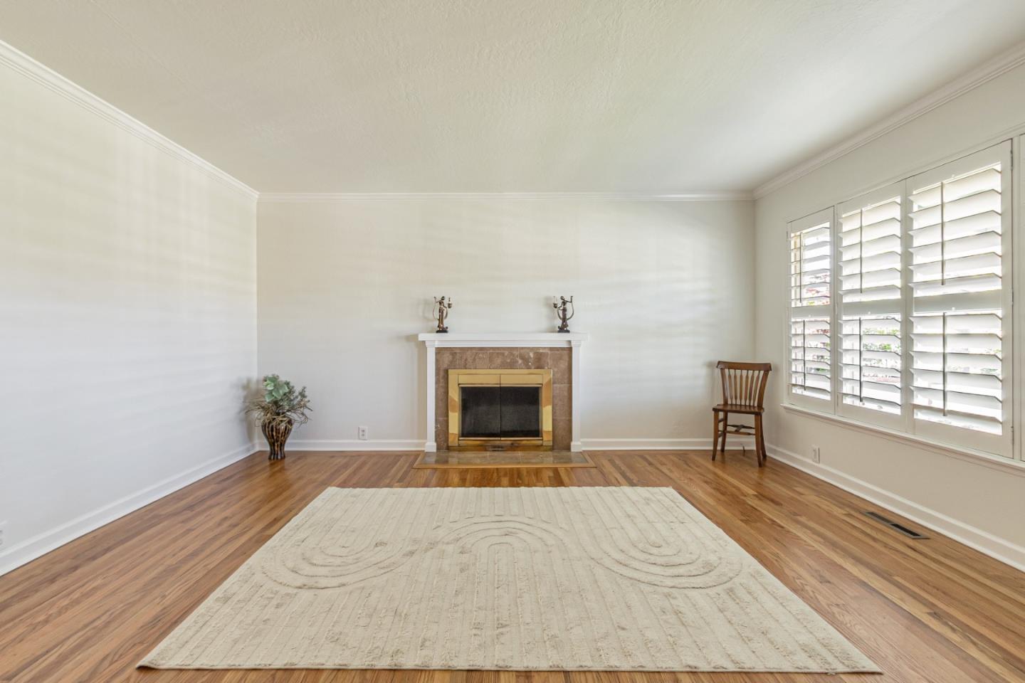 Detail Gallery Image 5 of 33 For 4848 Anna Dr, San Jose,  CA 95124 - 3 Beds | 2 Baths