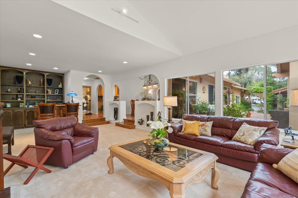 Detail Gallery Image 10 of 66 For 8103 Crestview Ct, Gilroy,  CA 95020 - 3 Beds | 3 Baths