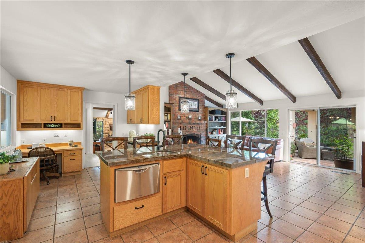 Detail Gallery Image 19 of 66 For 8103 Crestview Ct, Gilroy,  CA 95020 - 3 Beds | 3 Baths