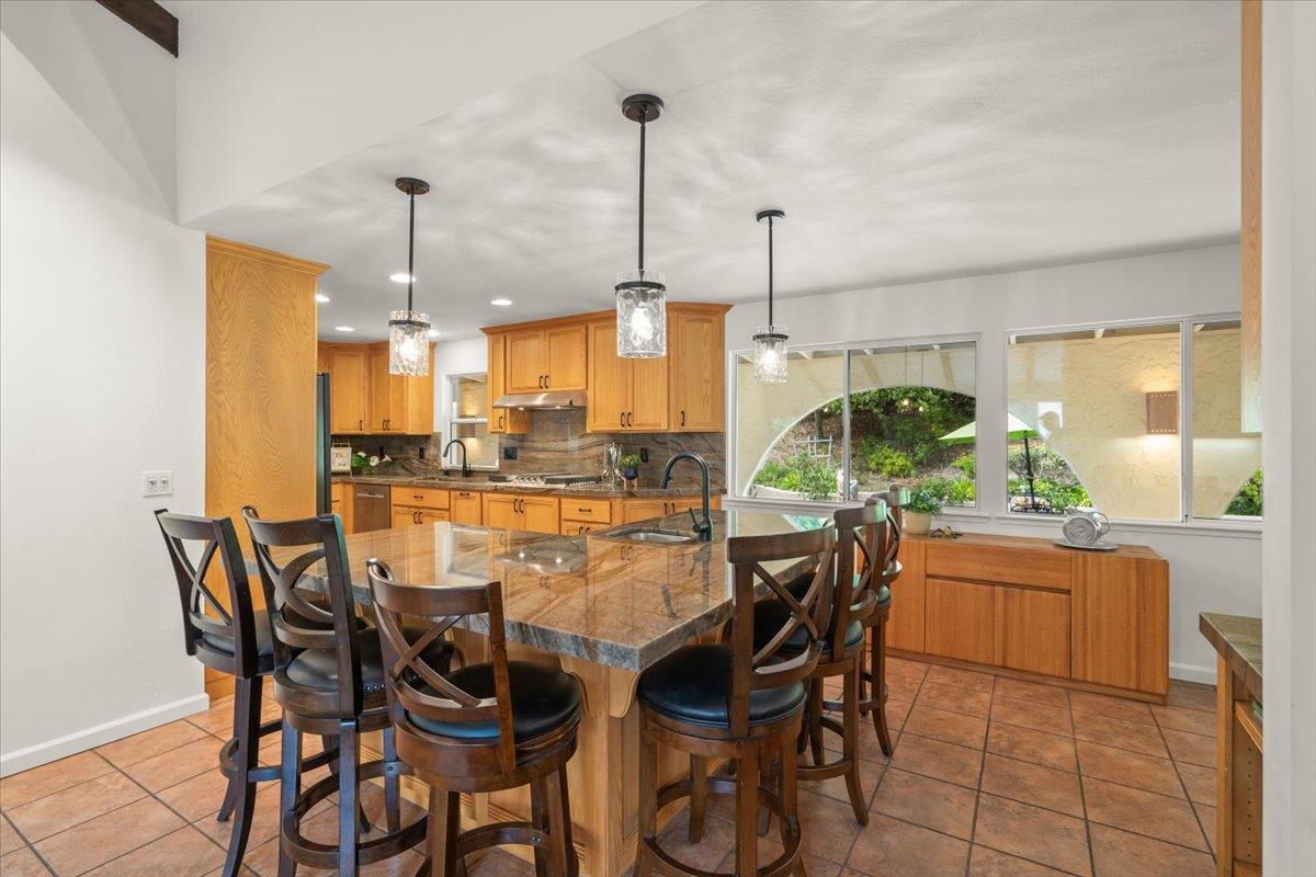 Detail Gallery Image 20 of 66 For 8103 Crestview Ct, Gilroy,  CA 95020 - 3 Beds | 3 Baths