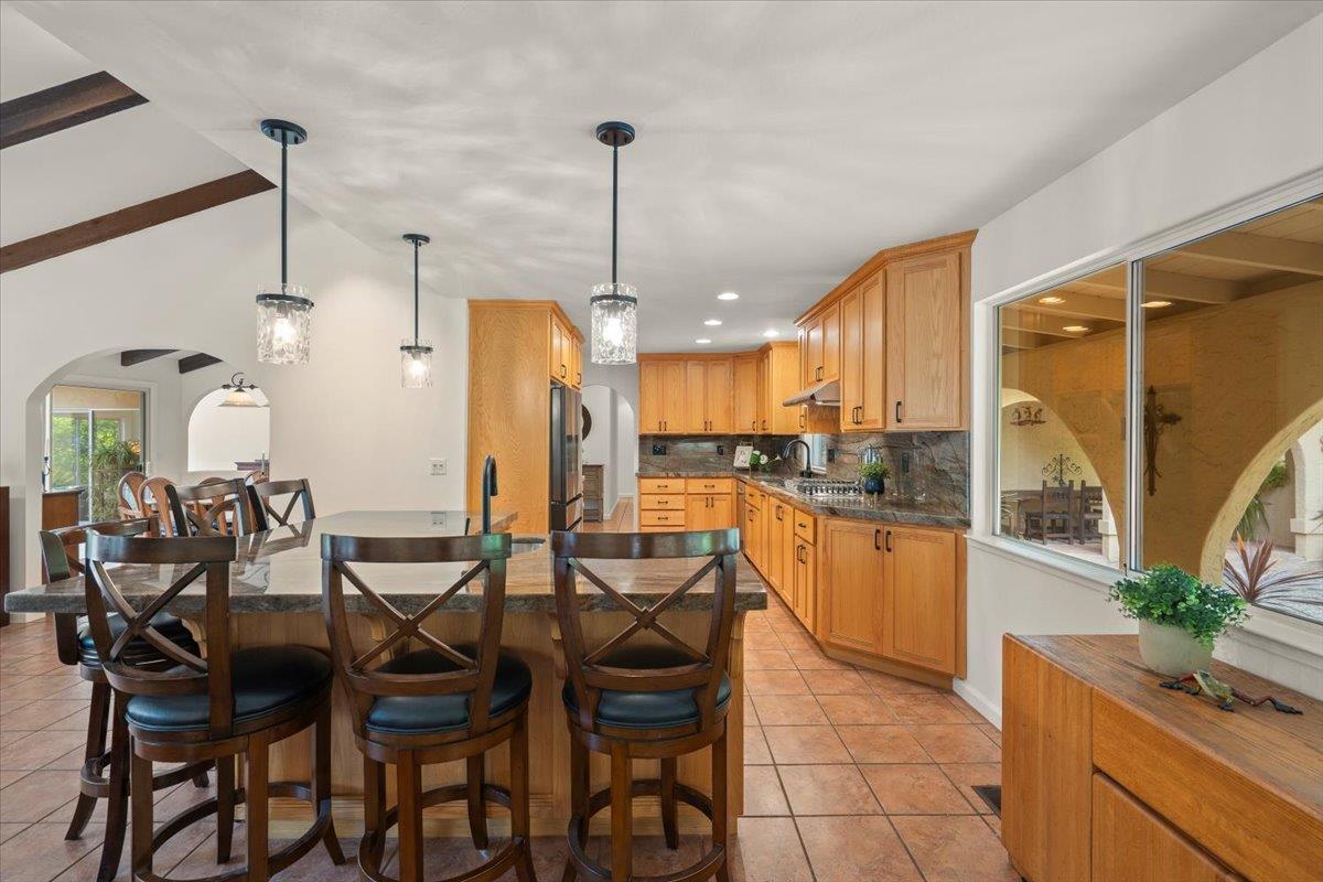 Detail Gallery Image 21 of 66 For 8103 Crestview Ct, Gilroy,  CA 95020 - 3 Beds | 3 Baths