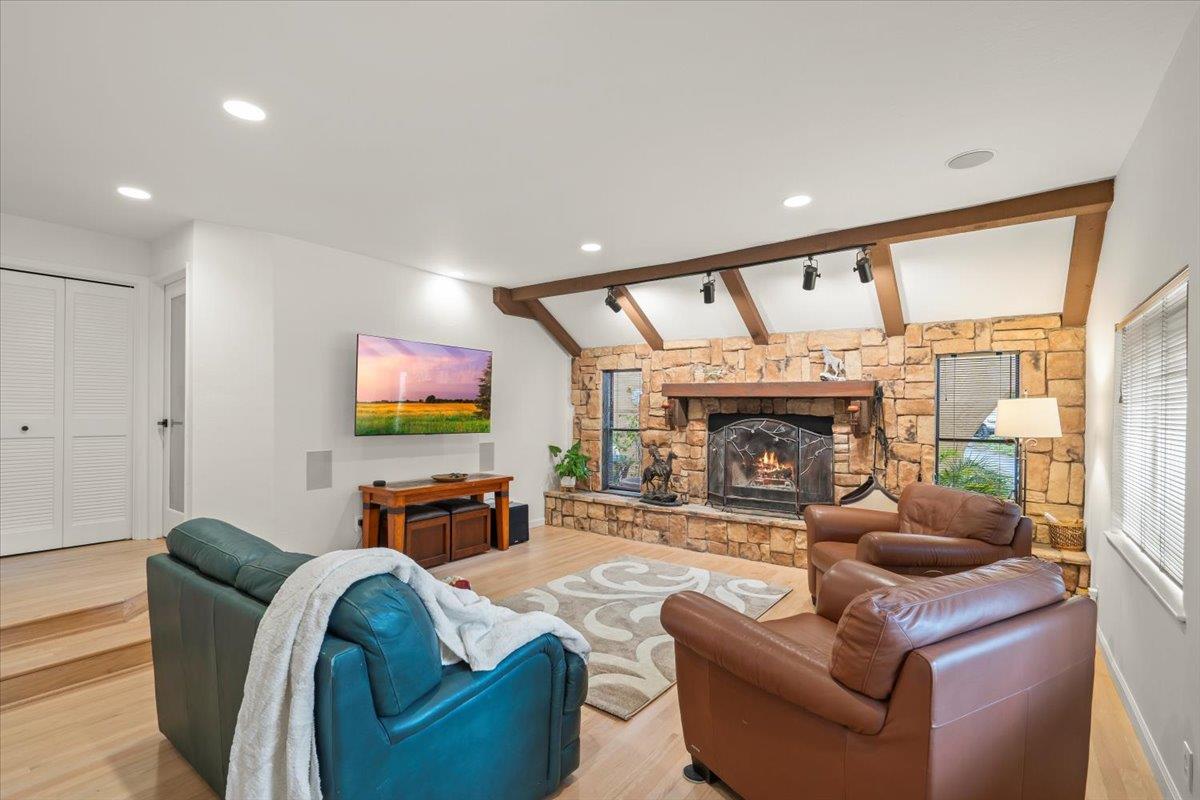 Detail Gallery Image 29 of 66 For 8103 Crestview Ct, Gilroy,  CA 95020 - 3 Beds | 3 Baths