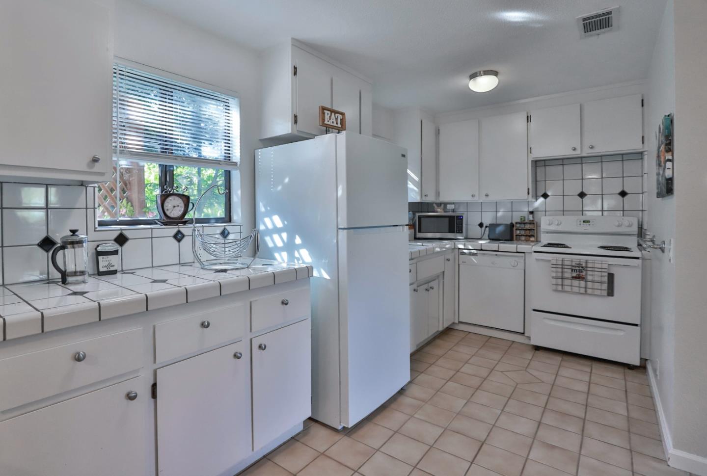 Detail Gallery Image 46 of 68 For 12481 Peach Ln, Wilton,  CA 95693 - 4 Beds | 4 Baths