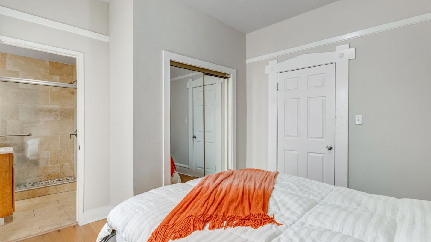 Detail Gallery Image 10 of 49 For 841 Geneva Ave, San Francisco,  CA 94112 - 5 Beds | 3 Baths