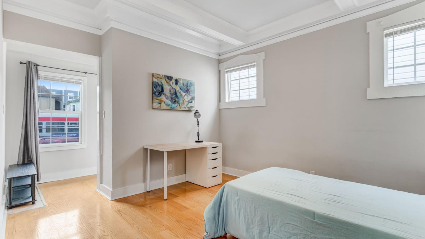 Detail Gallery Image 14 of 49 For 841 Geneva Ave, San Francisco,  CA 94112 - 5 Beds | 3 Baths