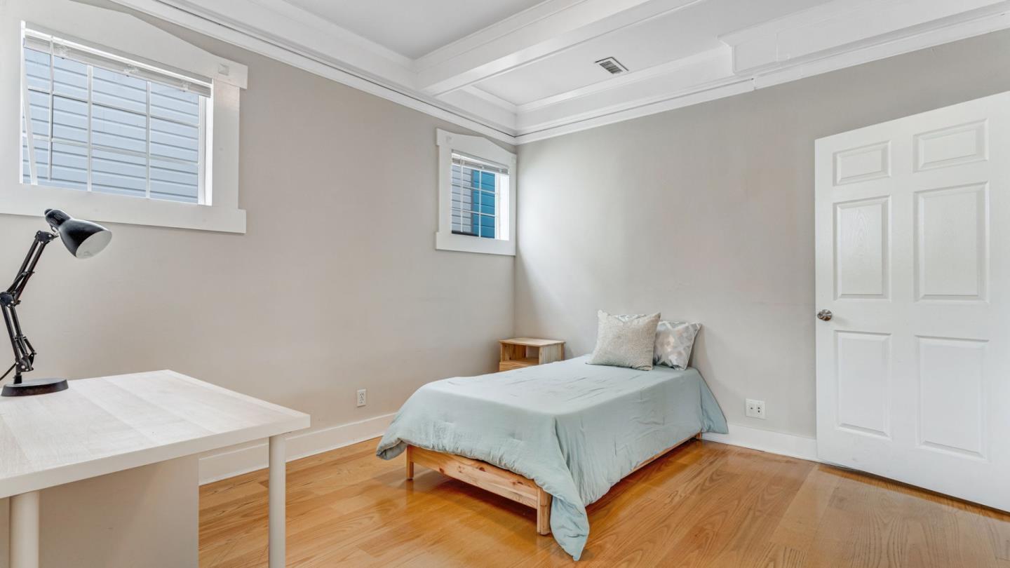 Detail Gallery Image 15 of 49 For 841 Geneva Ave, San Francisco,  CA 94112 - 5 Beds | 3 Baths