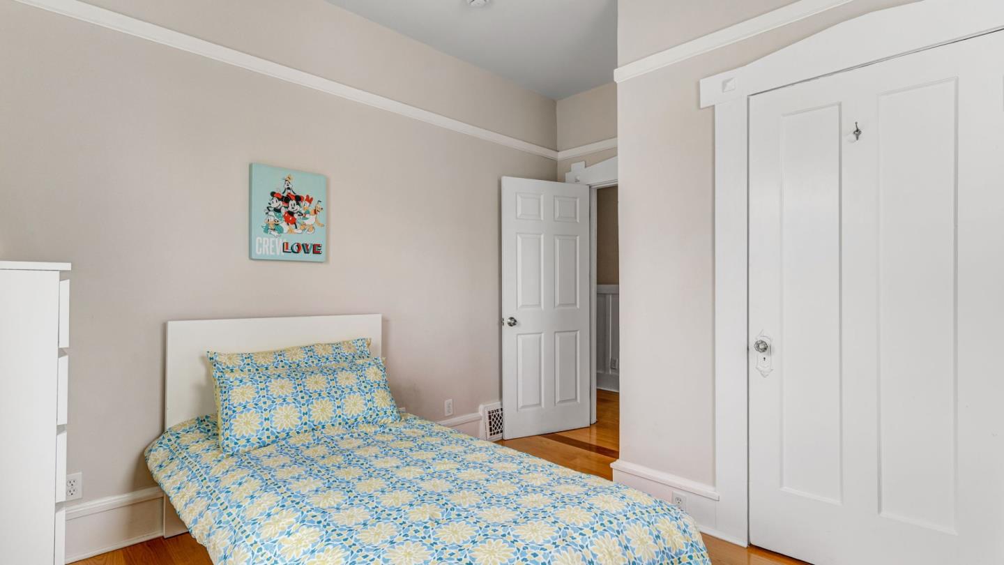Detail Gallery Image 20 of 49 For 841 Geneva Ave, San Francisco,  CA 94112 - 5 Beds | 3 Baths