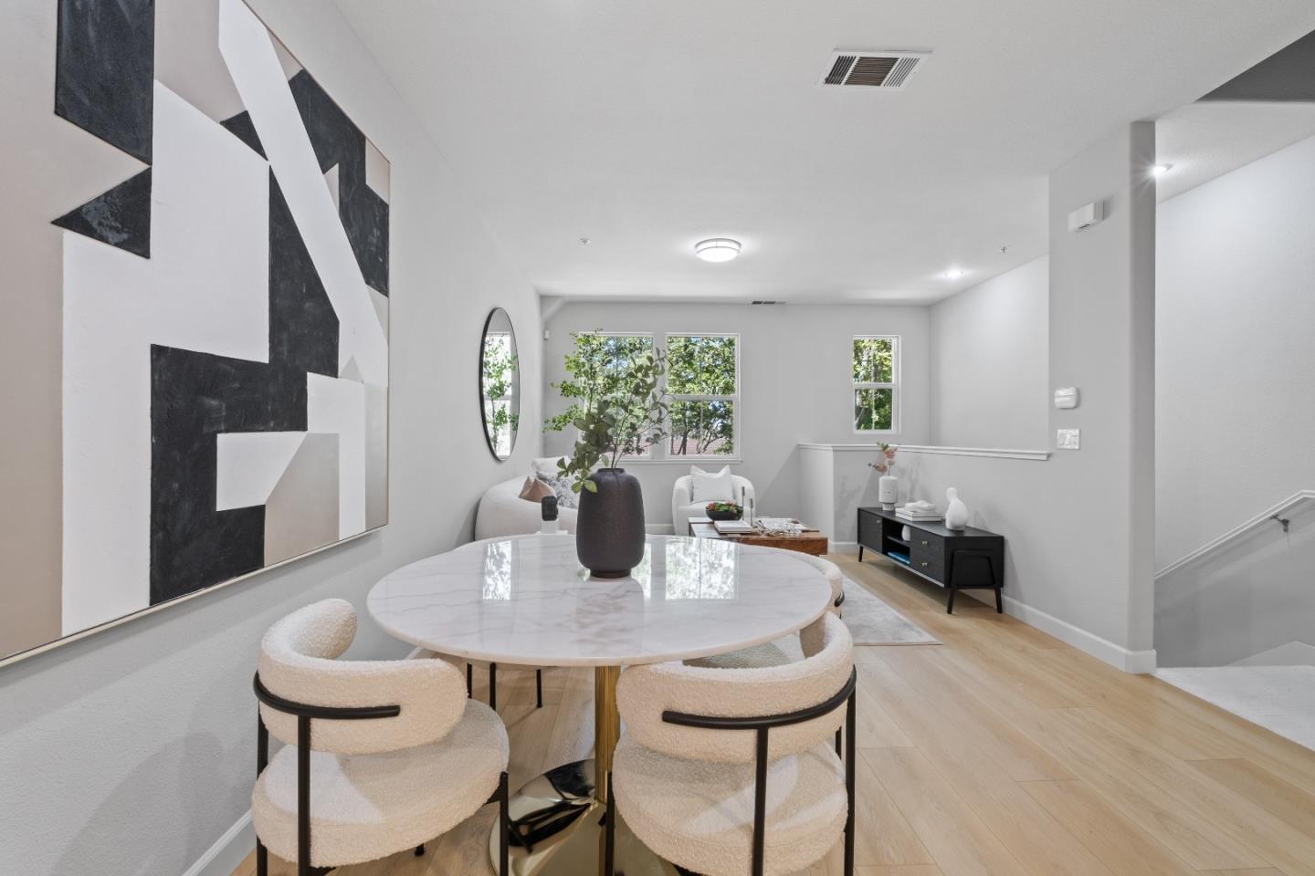 Detail Gallery Image 13 of 43 For 2472 Autumnvale Ave, San Jose,  CA 95131 - 3 Beds | 3 Baths