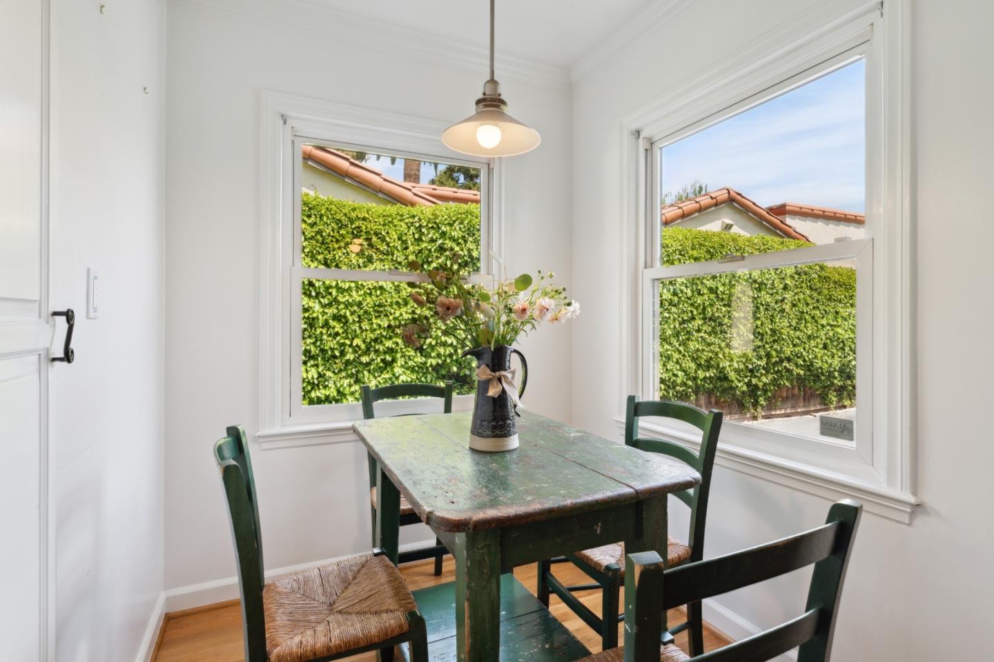 Detail Gallery Image 17 of 45 For 1350 Emory St, San Jose,  CA 95126 - 4 Beds | 2 Baths