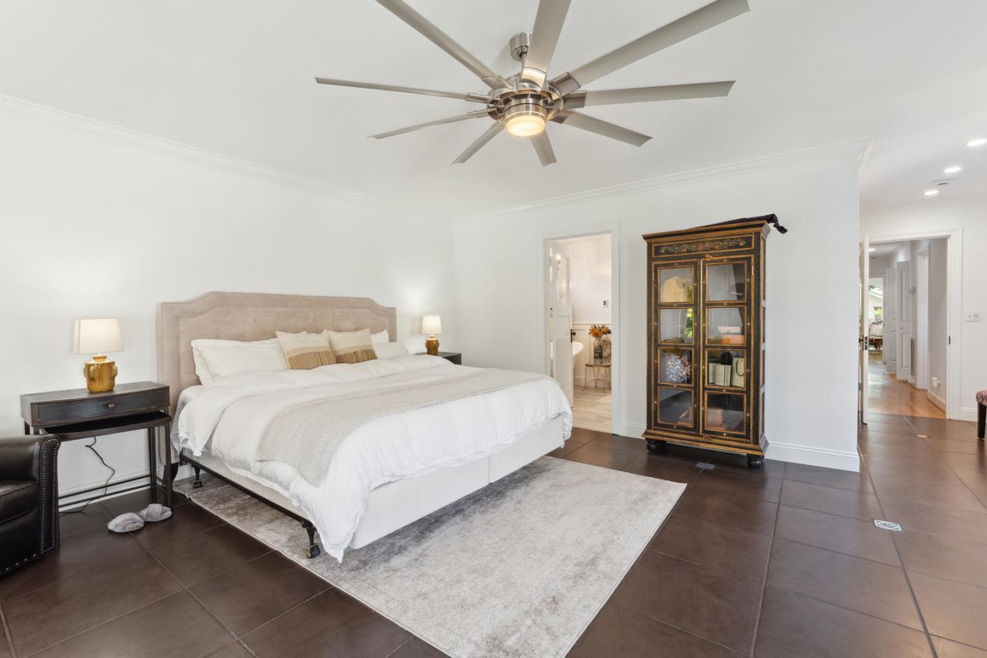 Detail Gallery Image 20 of 45 For 1350 Emory St, San Jose,  CA 95126 - 4 Beds | 2 Baths