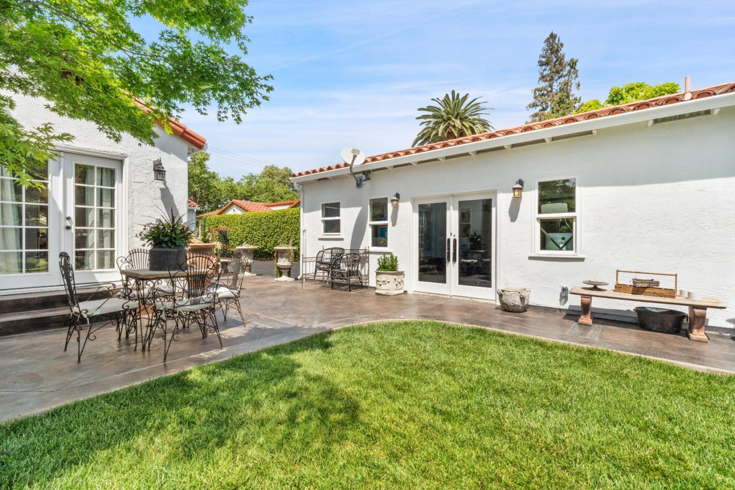 Detail Gallery Image 29 of 45 For 1350 Emory St, San Jose,  CA 95126 - 4 Beds | 2 Baths