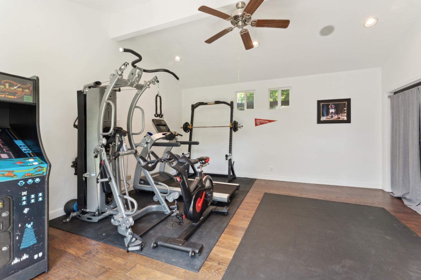 Detail Gallery Image 31 of 45 For 1350 Emory St, San Jose,  CA 95126 - 4 Beds | 2 Baths