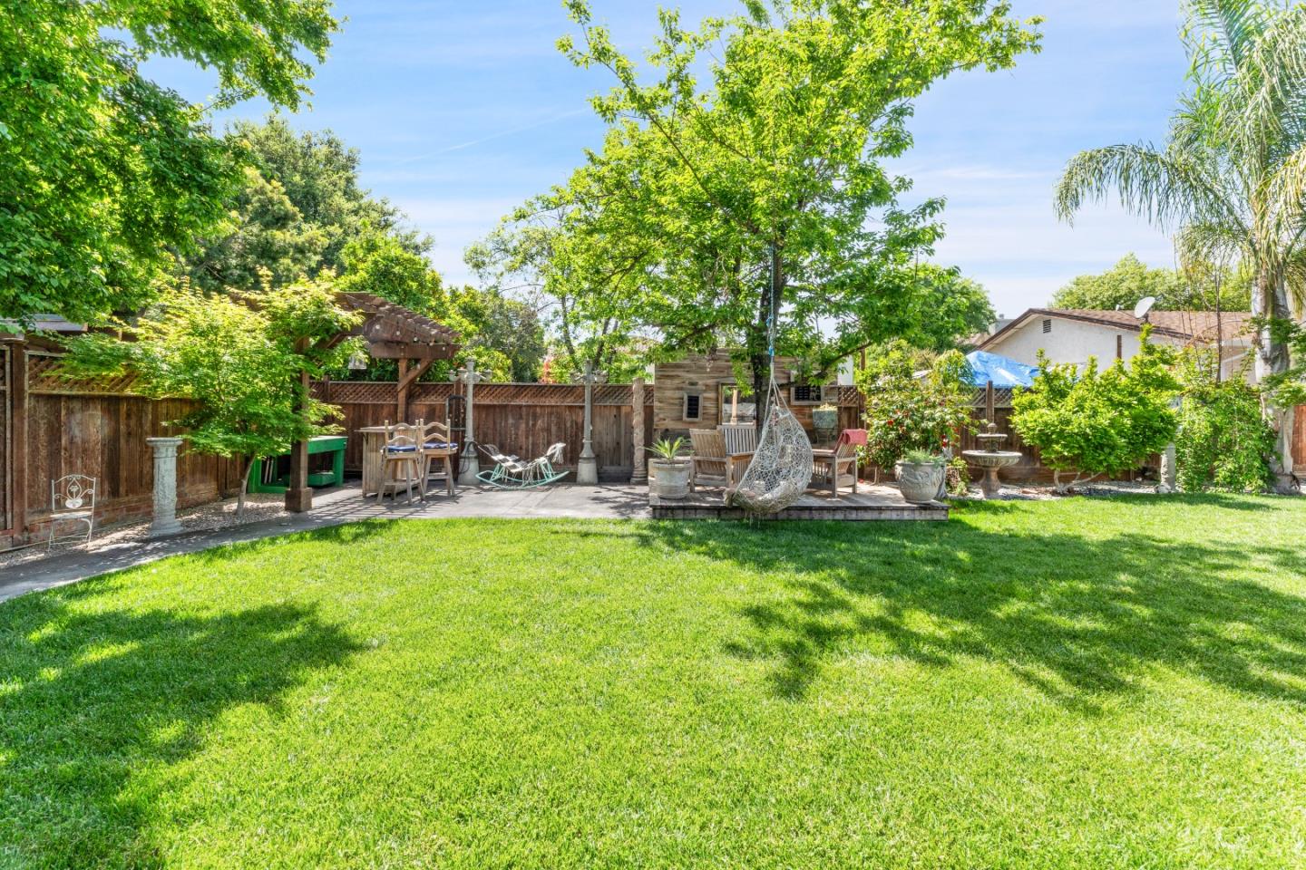 Detail Gallery Image 40 of 45 For 1350 Emory St, San Jose,  CA 95126 - 4 Beds | 2 Baths