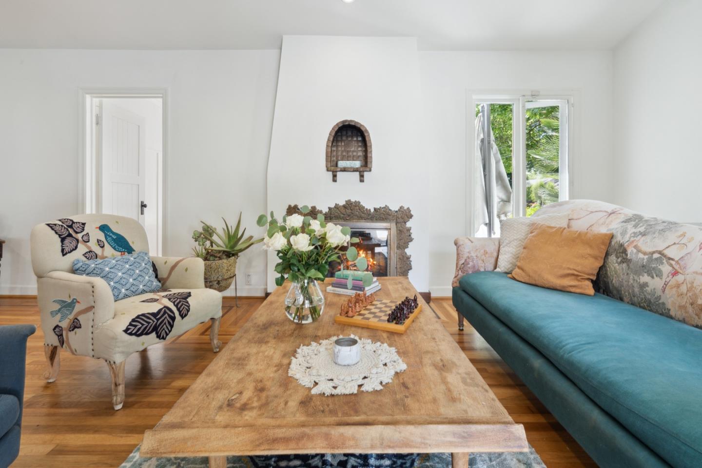Detail Gallery Image 9 of 45 For 1350 Emory St, San Jose,  CA 95126 - 4 Beds | 2 Baths