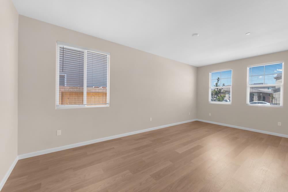 Detail Gallery Image 13 of 29 For 542 Legado Dr, Soledad,  CA 93960 - 3 Beds | 2 Baths
