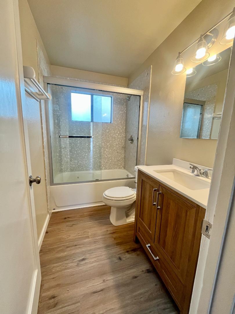 Detail Gallery Image 10 of 22 For 470 Marshall Ave, Sunnyvale,  CA 94086 - – Beds | – Baths