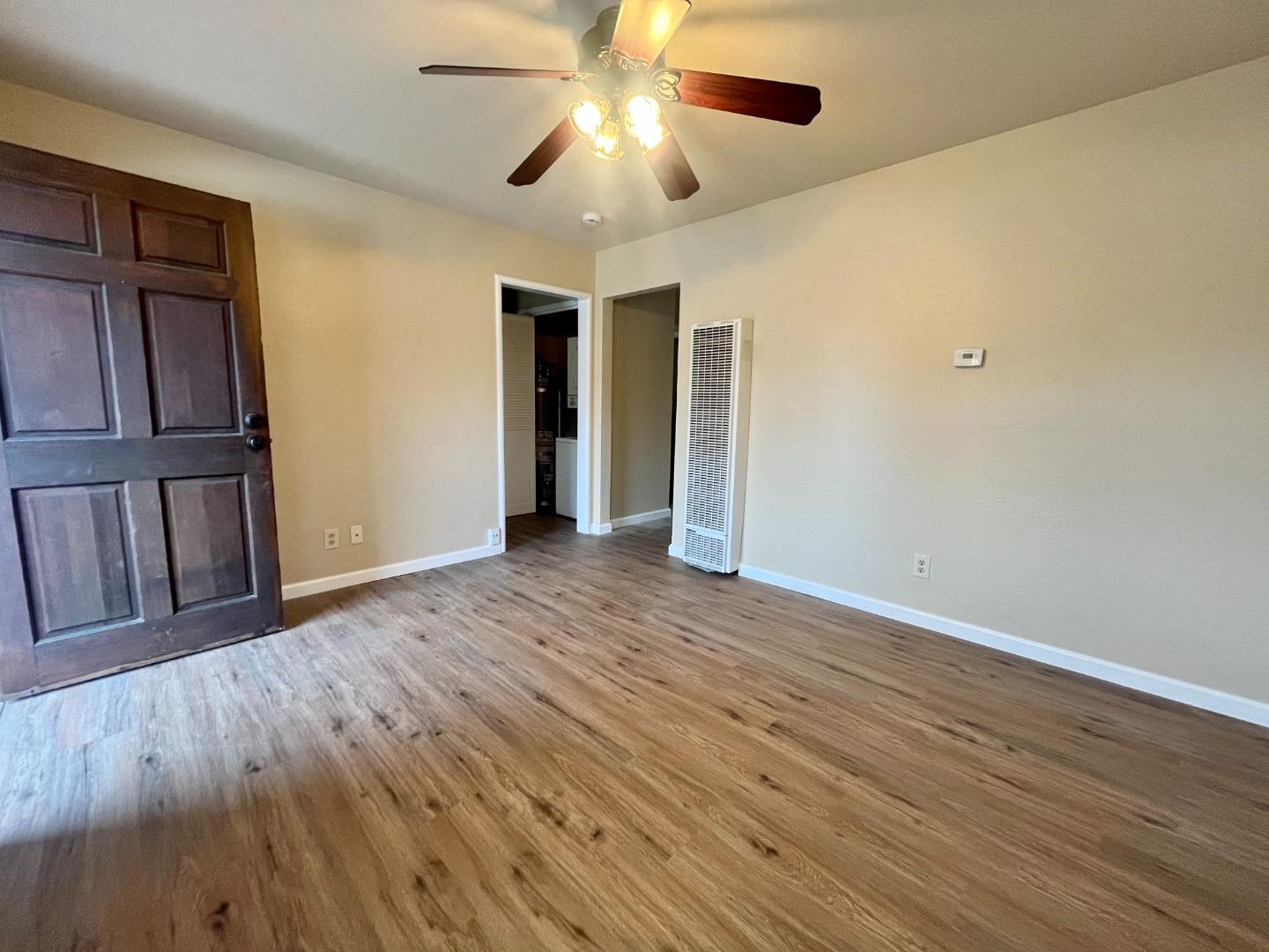 Detail Gallery Image 2 of 22 For 470 Marshall Ave, Sunnyvale,  CA 94086 - – Beds | – Baths