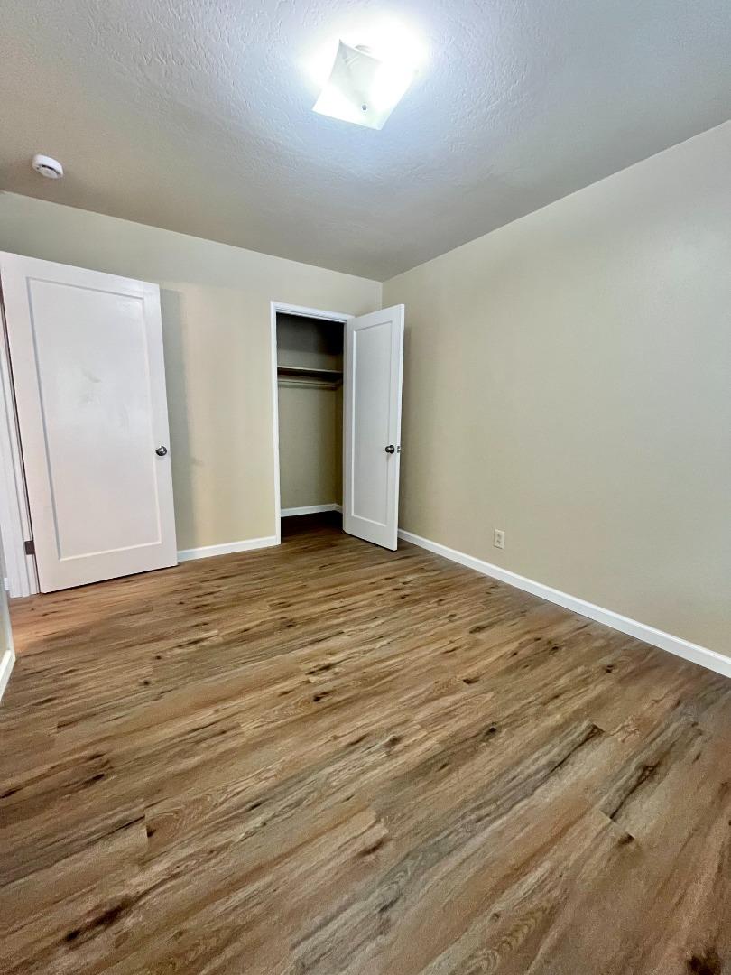 Detail Gallery Image 8 of 22 For 470 Marshall Ave, Sunnyvale,  CA 94086 - – Beds | – Baths