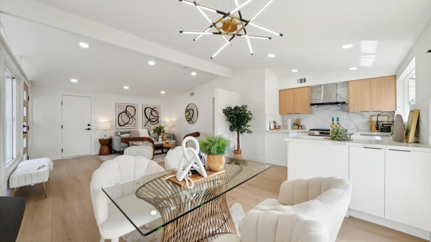 Detail Gallery Image 10 of 30 For 1009 Candlewood Ave, Sunnyvale,  CA 94089 - 3 Beds | 2 Baths