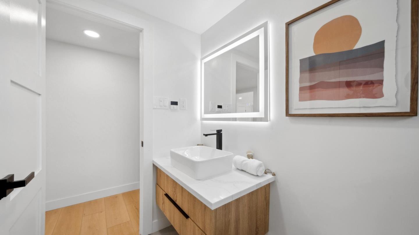 Detail Gallery Image 23 of 30 For 1009 Candlewood Ave, Sunnyvale,  CA 94089 - 3 Beds | 2 Baths