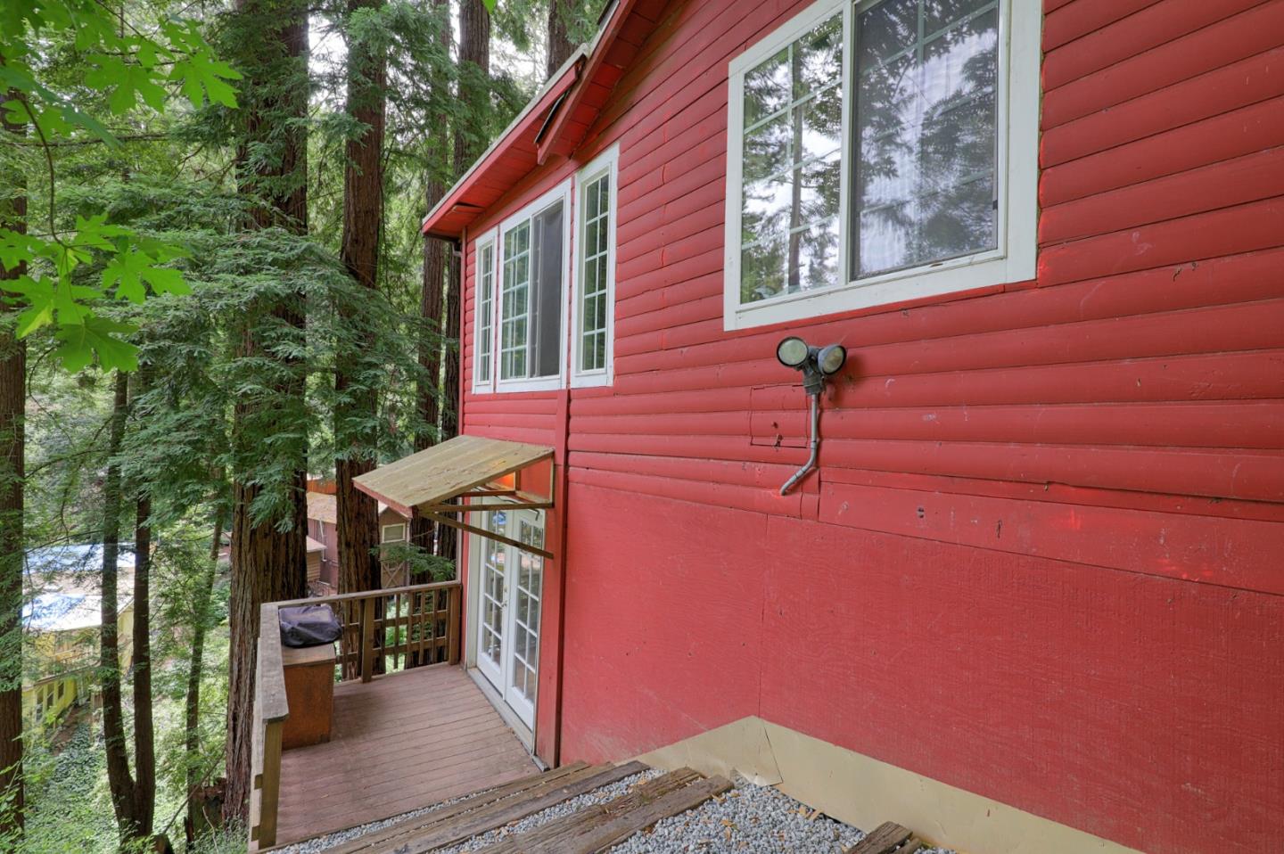 Detail Gallery Image 17 of 68 For 18085 Highway 9, Boulder Creek,  CA 95006 - 2 Beds | 2 Baths